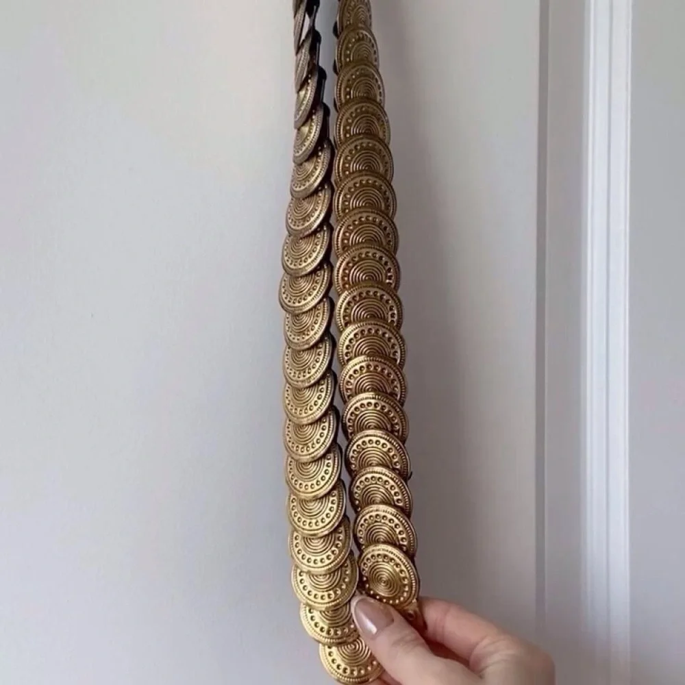 90s Elastic Coin Belt - Picture 7 of 9